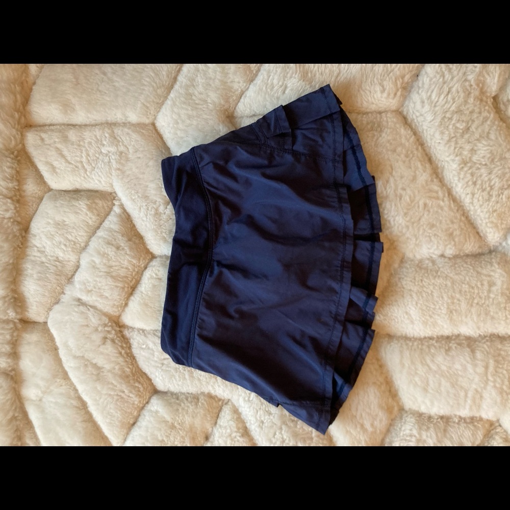 Navy blue Ivivva skirt